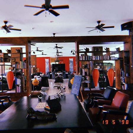 The Island Lodge Ми Тхо Екстериор снимка